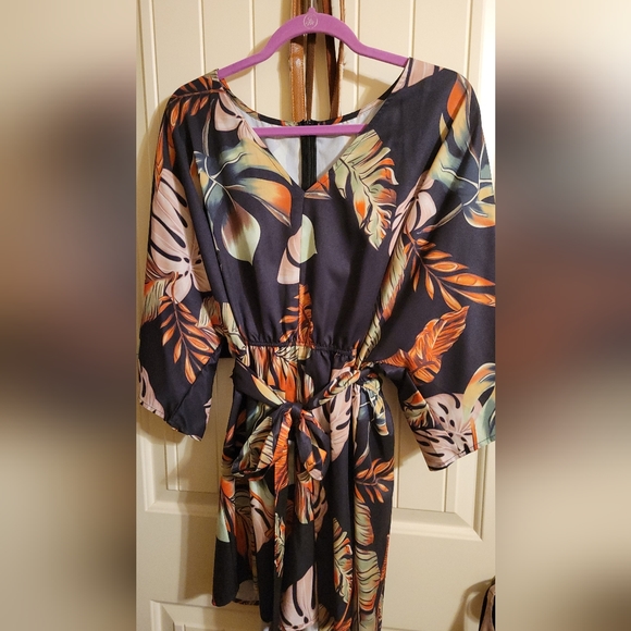 HAWAIIAN PRINT ROMPER 2X - Picture 1 of 1